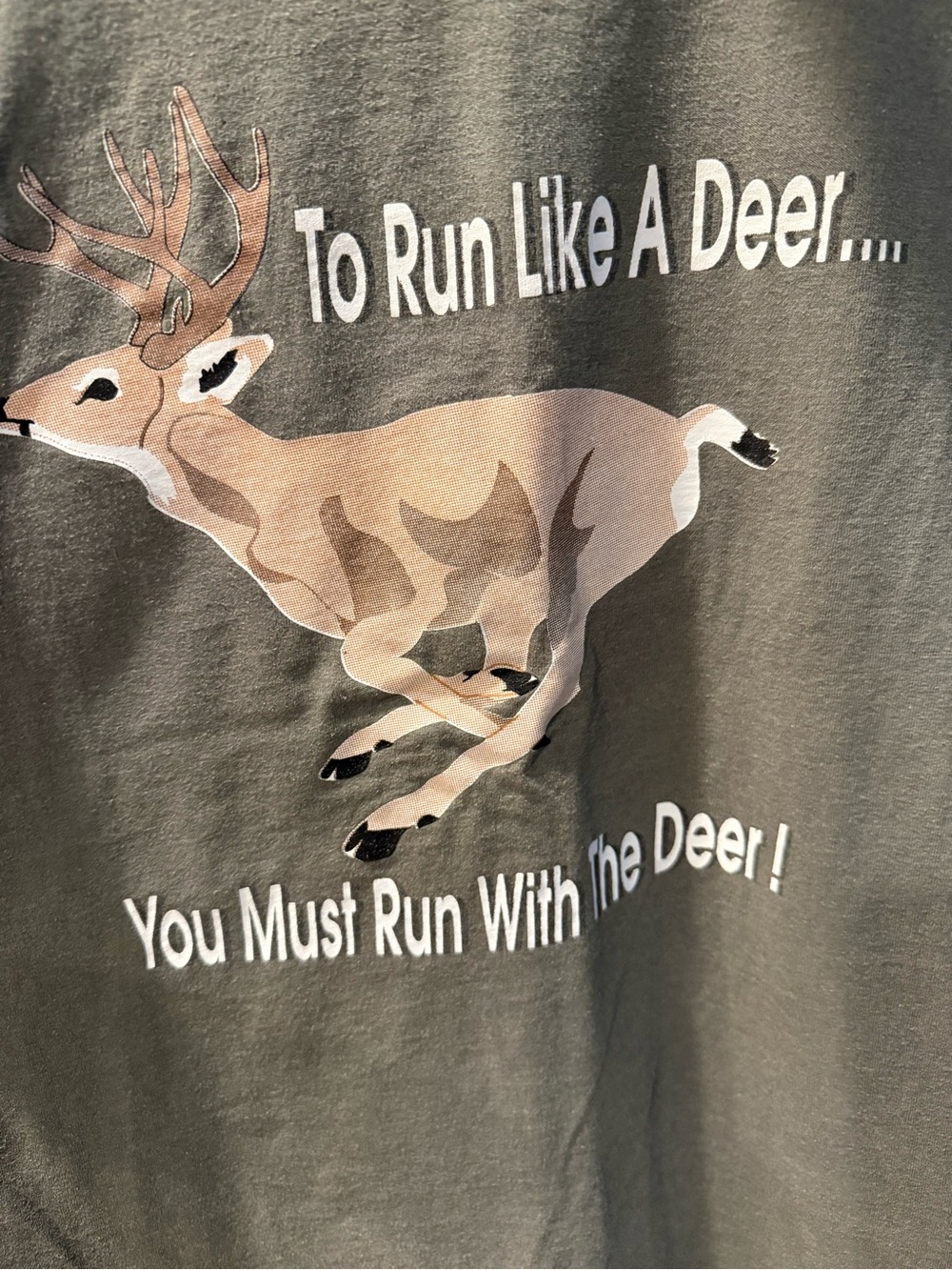 Vintage Fruit of the Loom Deer Graphic T-Shirt Olive Green Wildlife Outdoors